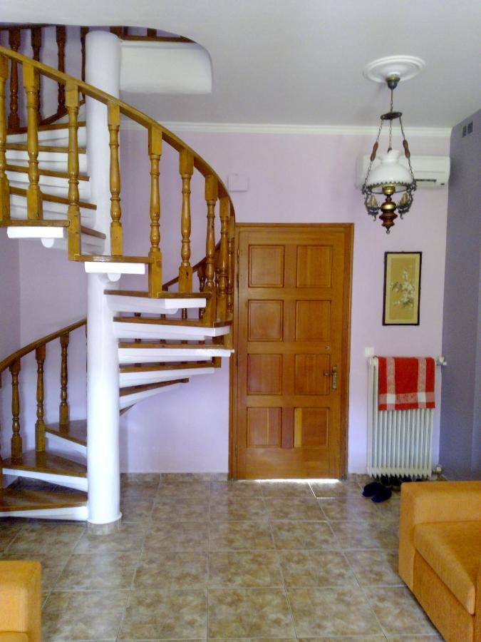 Pool Villa Grigoris Aspiotades 외부 사진