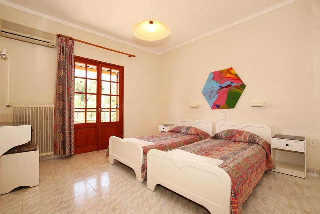 Pool Villa Grigoris Aspiotades 외부 사진