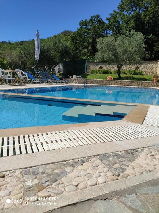 Pool Villa Grigoris Aspiotades 외부 사진
